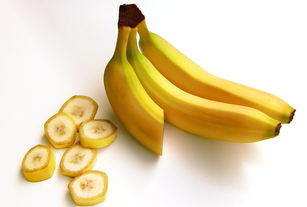 bananas-652497_1920.jpg